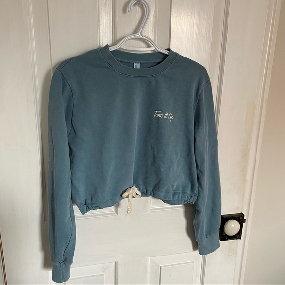 Tone It Up cropped cinched sweater, S - Picture 4 of 5